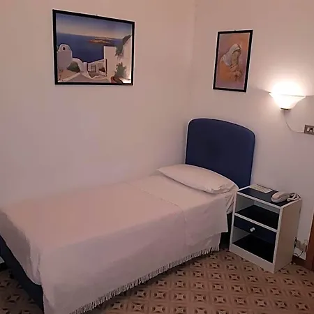 Ciclamino 3*