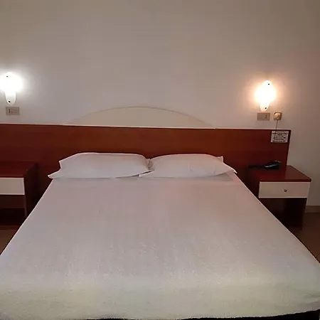 Hotel Ciclamino 3*