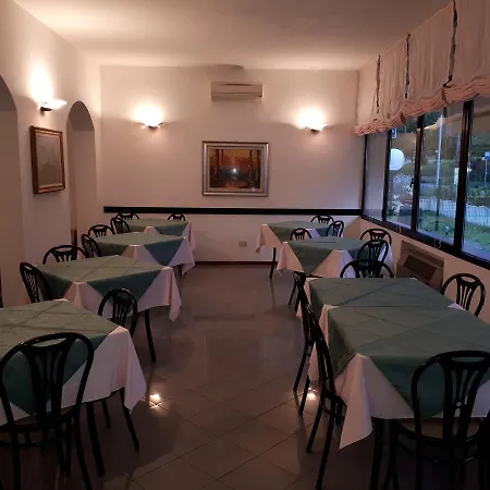 Ciclamino 3*