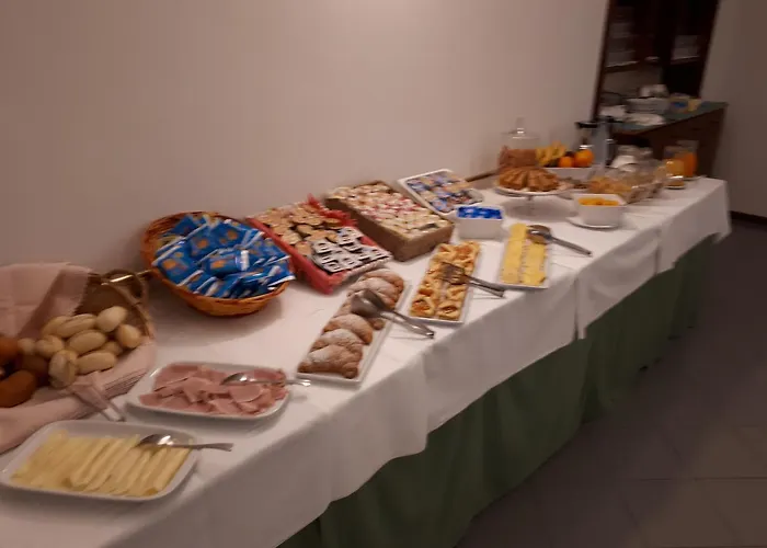 מלון Ciclamino 3*